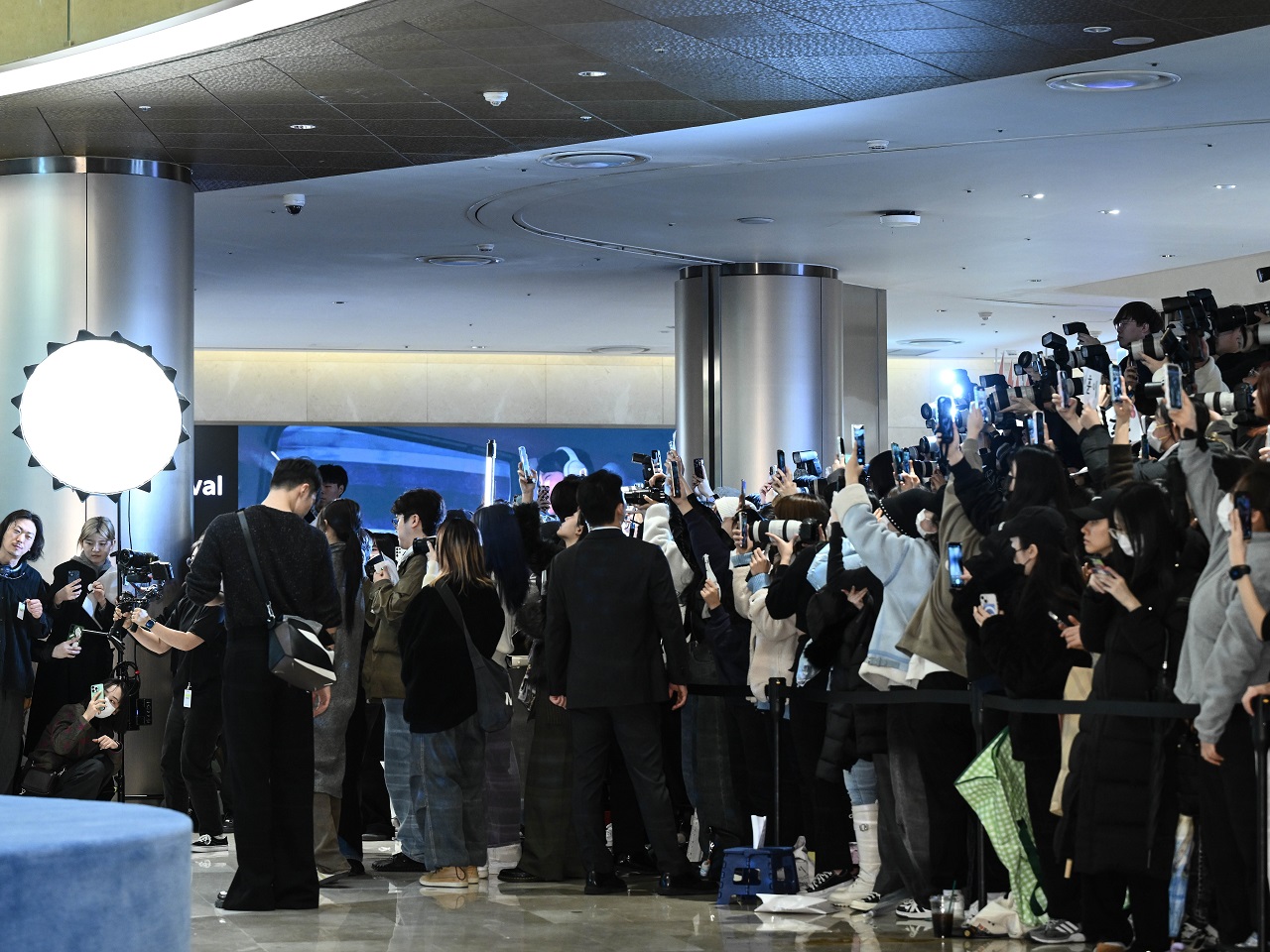 カットされても出演料を支給、不祥事は出演者が損害賠償　韓国で12年ぶりに「放送・映像出演標準契約書」が改正