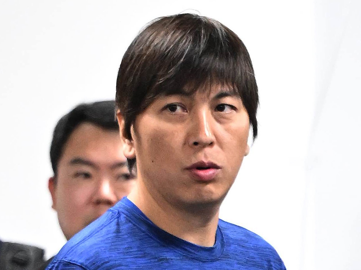 「“大谷翔平の通訳”の事件を想起」『鬼レンチャン』出演・松重豊と共演の韓国歌手、元マネが不送致処分