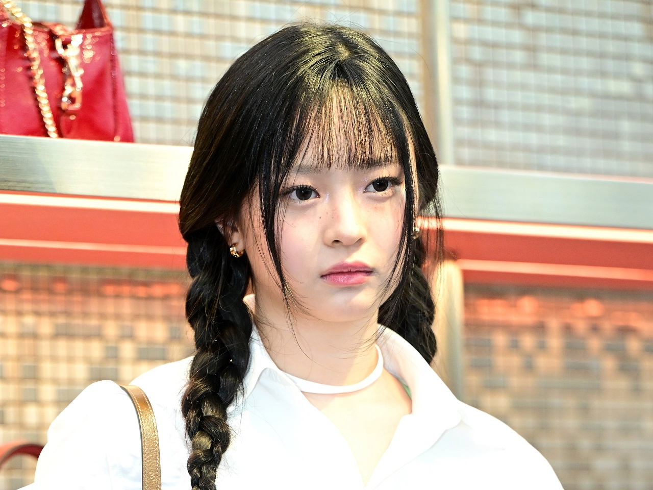 「めそめそ泣いたら誰か助けてくれんのか？あ？」NewJeans・ハニへの悪質コメント、処罰なし　告訴取り下げ