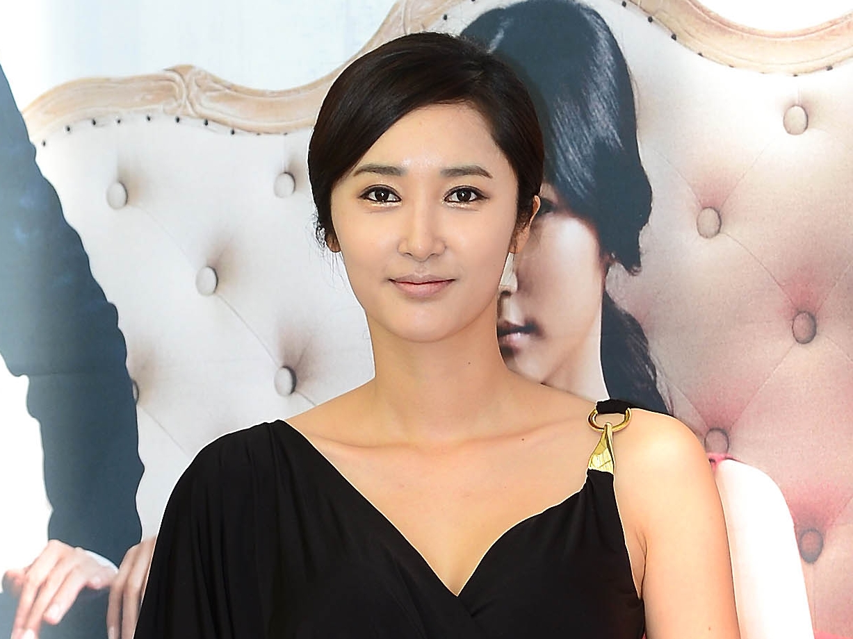 『白い巨塔』出演の韓国女優が44歳の若さで亡くなって4年…11年間のがん闘病、輝いた演技力