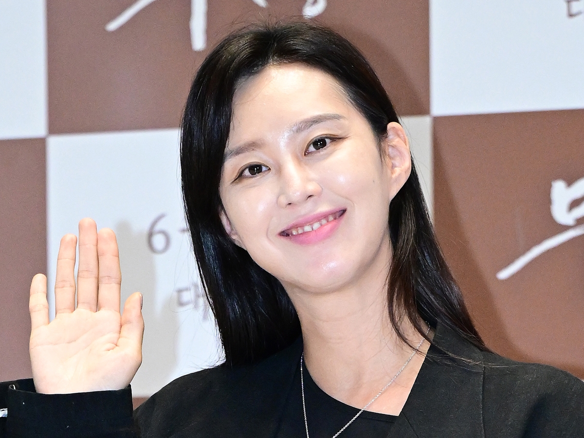 39歳で“男女の双子”を妊娠　韓国女優が33週の状況明かす「娘よ、もっと大きくなって」