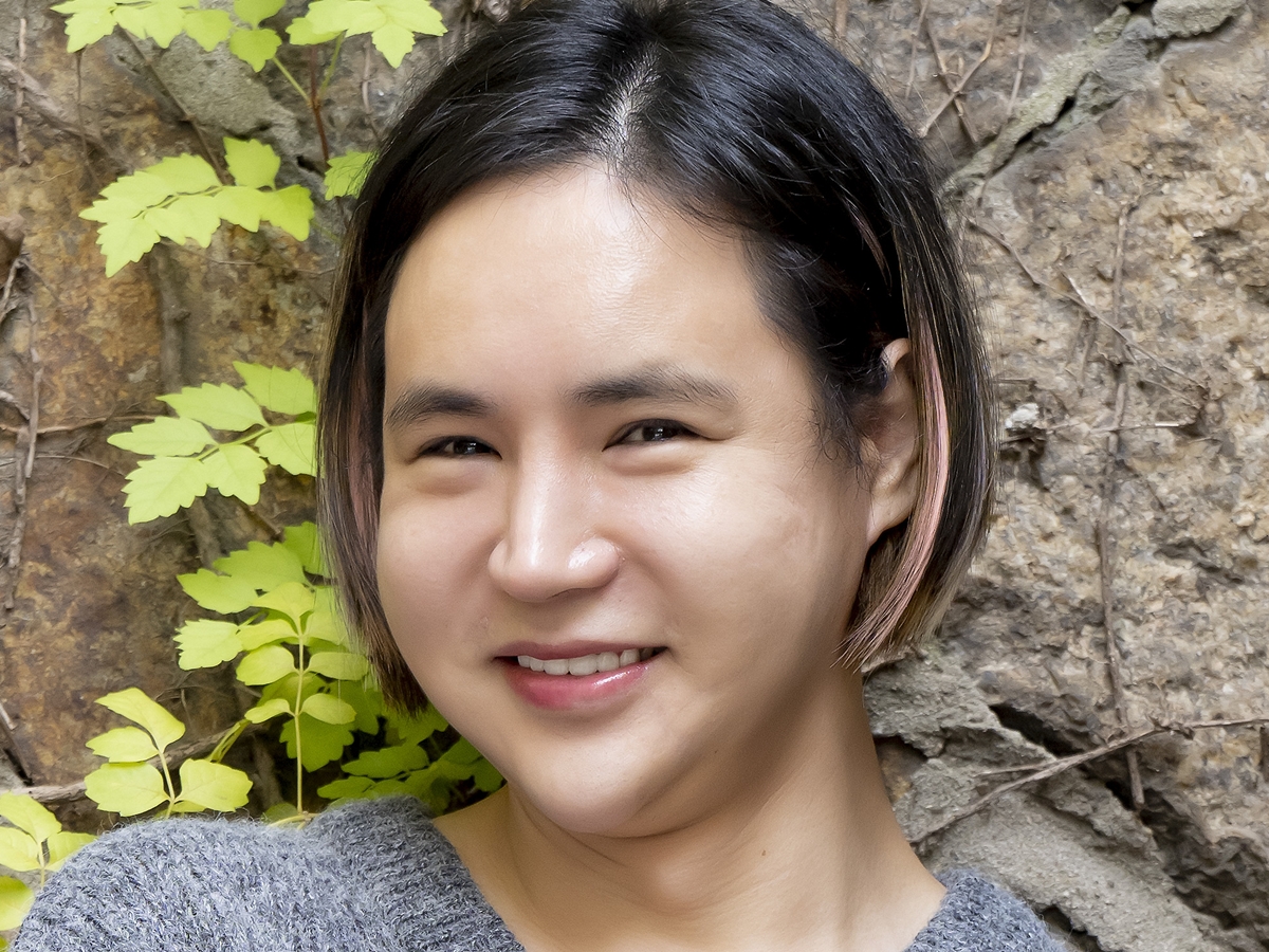 実の親には捨てられ、養母の借金で苦しみ…“無縁故者”として葬られた韓国映画監督に悲しみの声