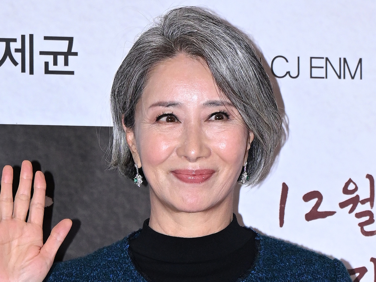 アメリカ軍医と離婚した理由に注目…65歳の韓国「生タコ女優」が振り返った波乱万丈人生