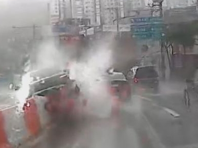 泥酔運転の暴走車が突然衝突、被害者は植物状態に…韓国番組が被害家族の悲痛な現状を取材