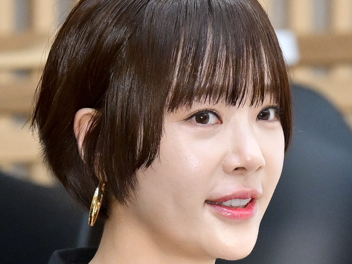 約4億円超を横領の人気韓国女優、MC務めるバラエティ最終回で“消される”可能性