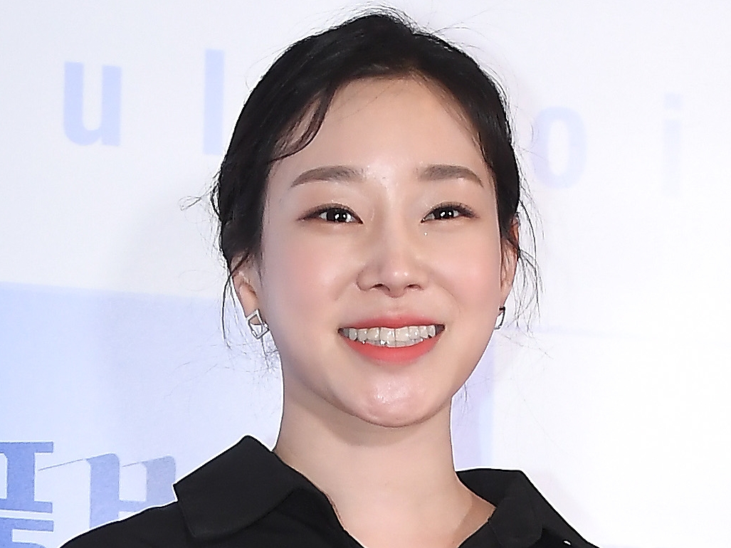 12日前に静かに旅立っていた…43歳でこの世を去った韓国女優　マネージャーが明かす素顔「花屋と両立」