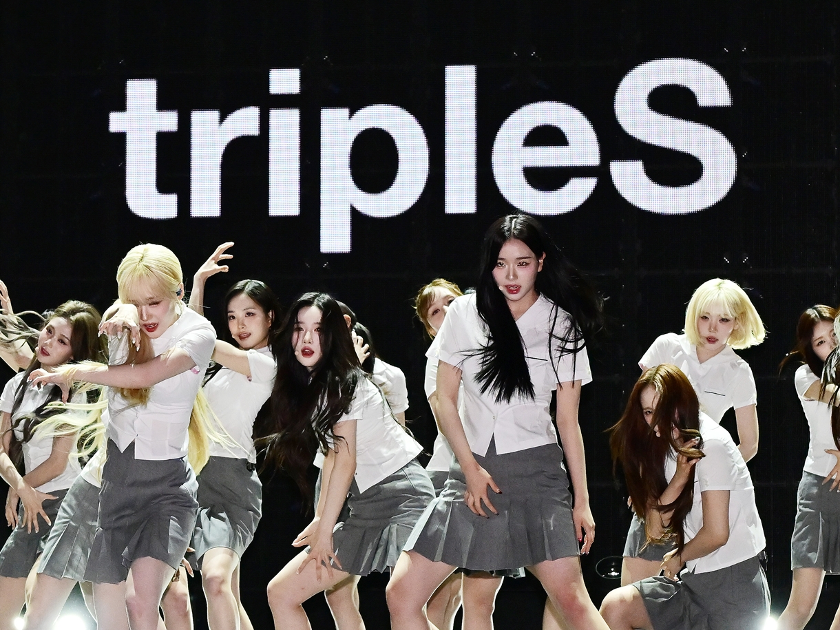 総勢“24人組”グループtripleS、最新アルバムが初動51万枚でキャリアハイ更新　MVも世界的ヒット中