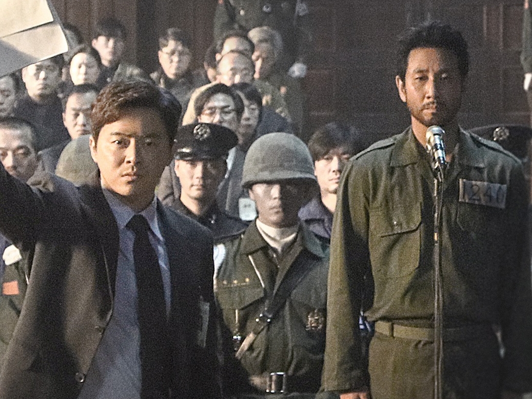 イ・ソンギュンさん出演『大統領暗殺裁判』が8月に日本公開、チョ・ジョンソク、ユ・ジェミョンの豪華キャスト