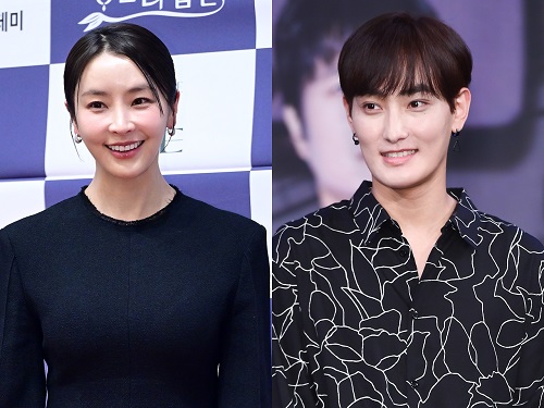 チョン・ユミ（左）とカンタ