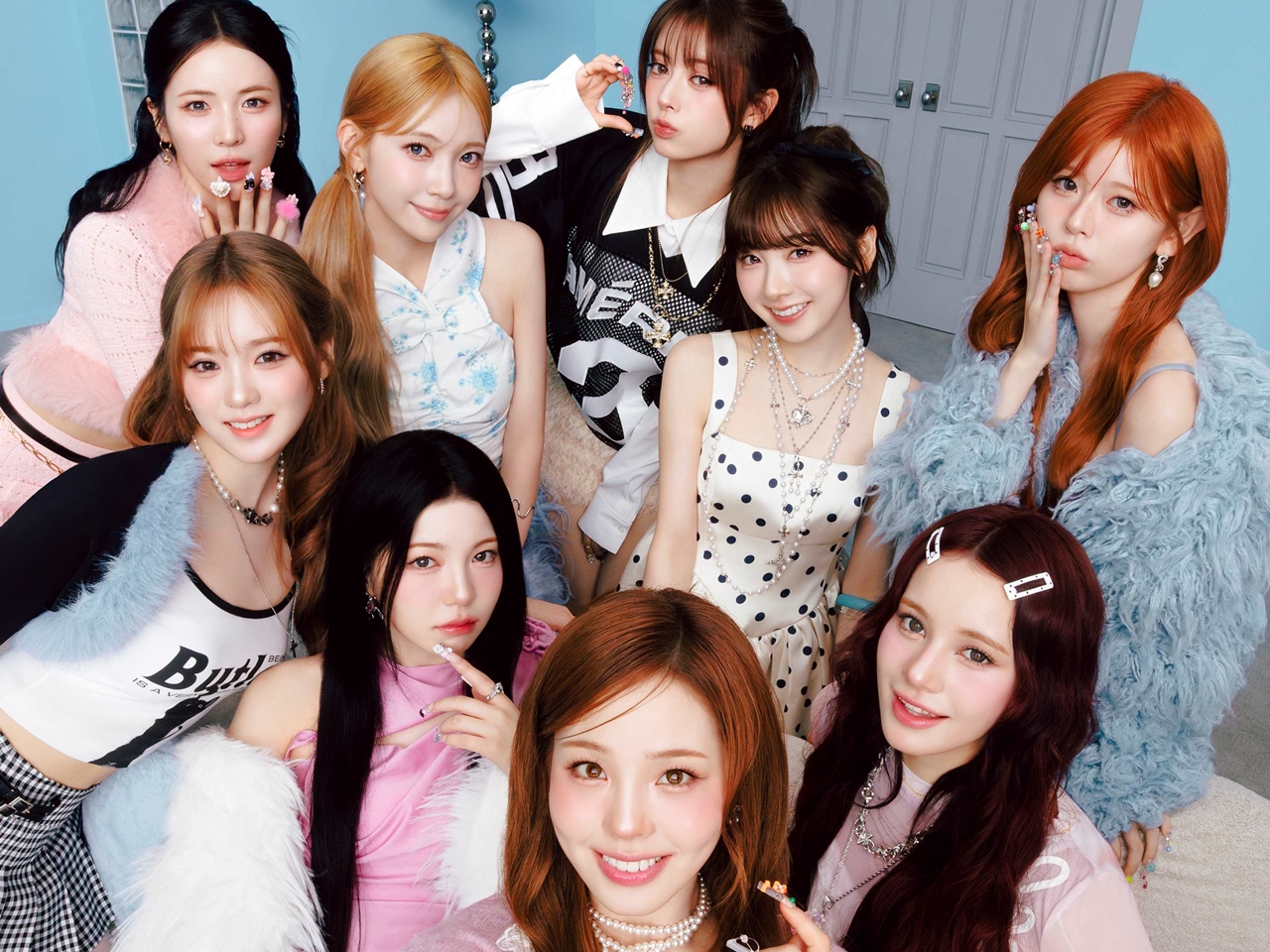 NiziU、メンバー9人の個人インスタ開設！気になるアカウント名は？　2026年の活動示唆するムービー公開も