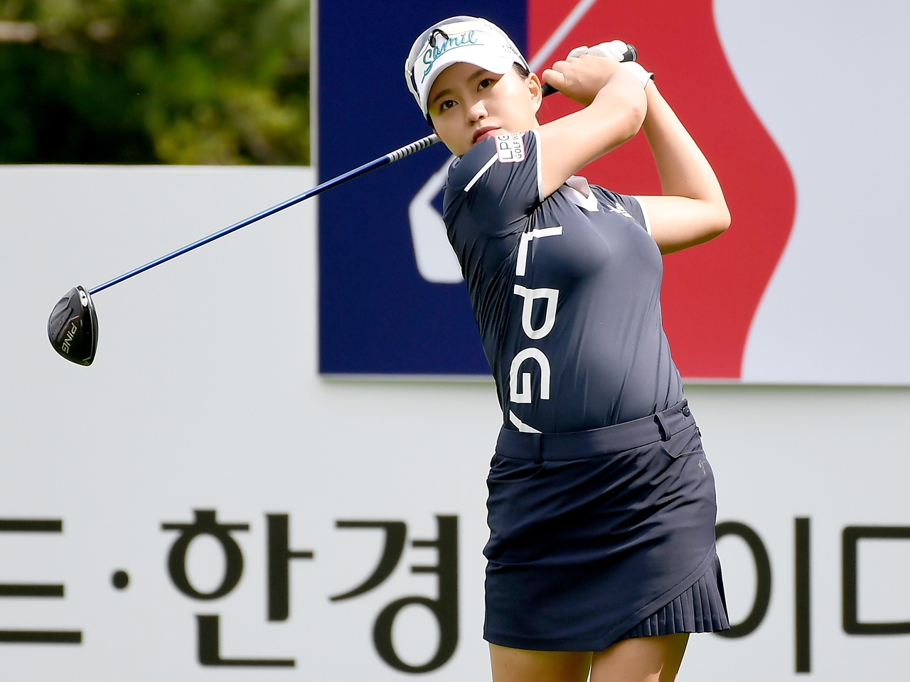 「最高の美人」の声も！韓国女子ゴルファー、ハワイで見せた大胆プライベートSHOTで視線強奪【PHOTO】