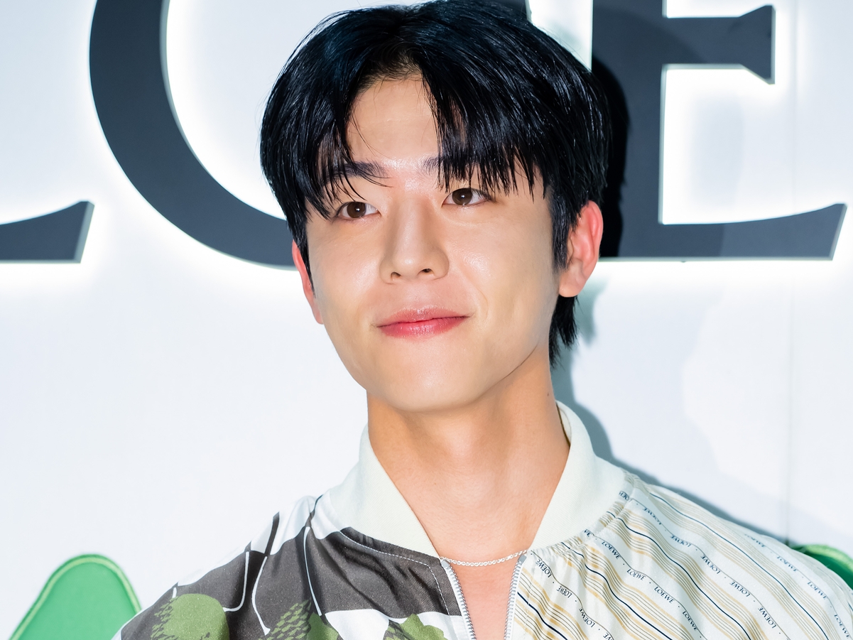 “ヒョプ様”こと俳優チェ・ジョンヒョプ、てんかん患者に5000万ウォン寄付　自身も闘病を公表「少しでも力に…」