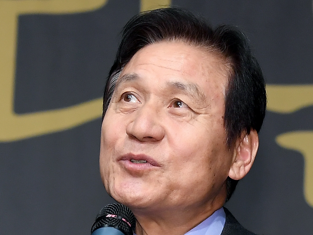 “国民的俳優”アン・ソンギさん、スキャンダルがなかった理由が明らかに…俳優らが語る美談