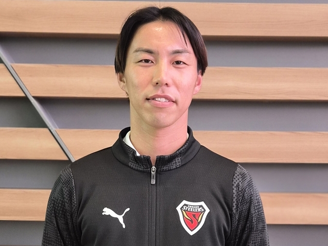「キ・ソンヨンはアジアのレジェンド。一緒にプレーすれば自分も成長できるはず」鳥栖から浦項へ、“K最高MF”の穴埋めを期待される西矢健人