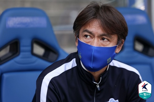 Acl連覇に挑む蔚山現代ホン ミョンボ監督 主力不在のグループステージは 序盤の3試合 を強調 スポーツソウル日本版 Acl連覇に挑む蔚山現代ホン ミョンボ監督 主力不在のグループステージは 序盤の3試合 を強調 スポーツソウル日本版
