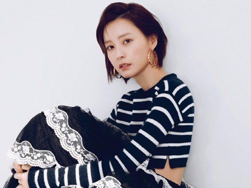 『82年生まれ、キム・ジヨン』女優、「美しすぎる」グラビアと内面世界を披露
