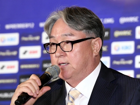 プレミア12で韓国を率いるキム・ギョンムン監督「日本はチェックした。主な選手は…」