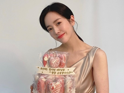 『イ・サン』女優ハン・ジミンの美しさに反響！ 「どうしてずっと綺麗なの？」【PHOTO】
