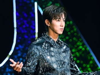 東方神起ユンホ、出演番組側が「3話までは登場予定」と発表。チャンミンの“1人進行”についても