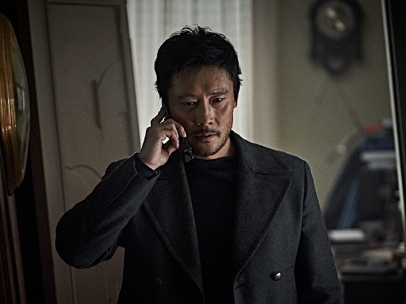 「初の北朝鮮軍人役」俳優イ・ビョンホンの主演映画に期待大…制作者も感服の演技とは？
