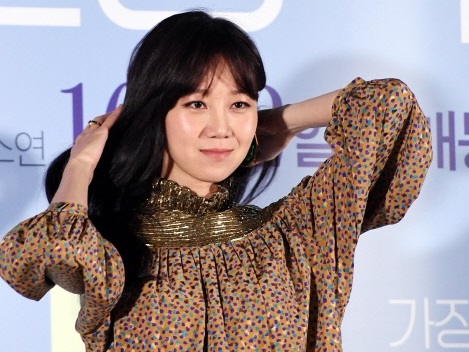 女優コン・ヒョジンが“コメント騒動”を謝罪「昔の物足りない演技が恥ずかしかった」