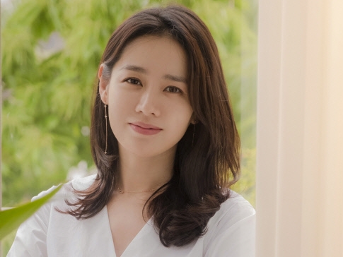 女優ソン・イェジン、新型コロナ感染拡大の大邱に1億ウォン寄付「生まれ育った特別な地域」