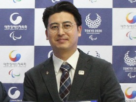 東京パラリンピックに向けて…在日大韓体育会イ・ドンスさんに日本現地連絡官を委嘱