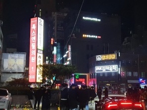 韓国ではコロナ新規感染者が初めて1万人を突破…オミクロン株の大流行が本格化