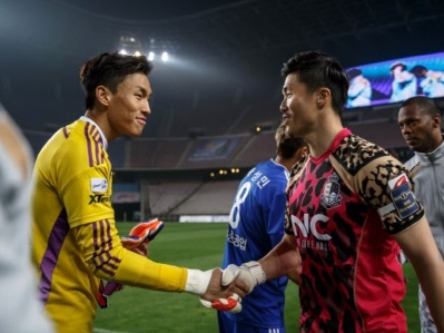 柏レイソルgkキム スンギュとkリーグベテランgkの変わらぬ縁 無駄に生きたわけではないと スポーツソウル日本版