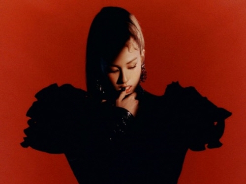 元I.O.Iのチョン・ソミがBLACKPINKの背中追う…アメリカ進出本格化