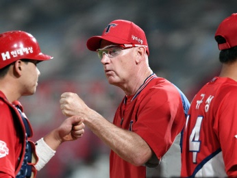 韓国プロ野球のアメリカ人監督が“大混乱”のMLBに言及「準備期間そのものが短かった」