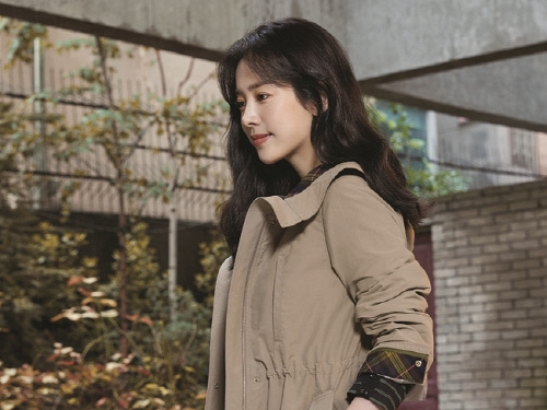 『イ・サン』女優ハン・ジミン、最新ビジュアルで“秋の女神感”！上品な美しさは相変わらず【PHOTO】