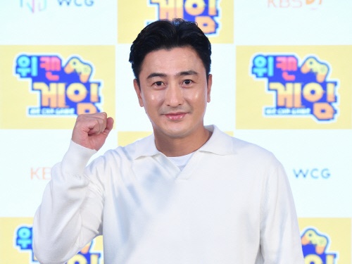 元Jリーガーのアン・ジョンファン、韓国バラエティでeスポーツ初挑戦！「幸福指数高まった」