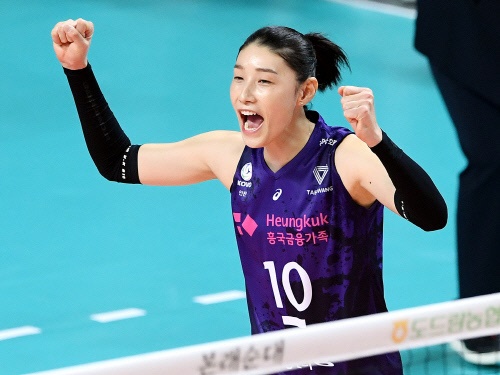 “女帝”キム・ヨンギョンの圧倒的存在感…韓国Vリーグ女子、1強チームの全勝で第1ラウンド終了