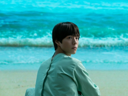 映画『徐福』パク・ボゴムの新スチール公開。韓国映画史上初の“クローン人間”の姿とは【PHOTO】