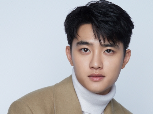 “おかえり”EXOのD.O、ファンに除隊の感想伝える「待ってくれてありがとう」