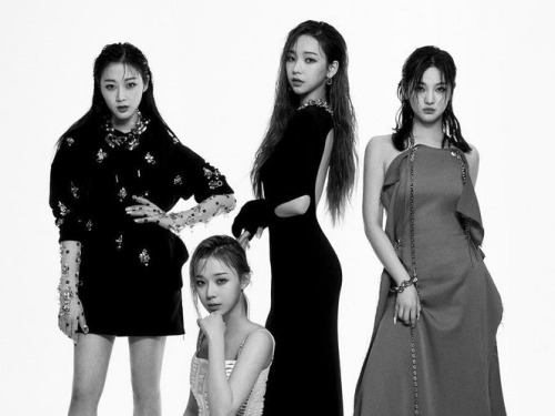 SMの期待の新人aespaが有名ブランド「GIVENCHY」のアンバサダーモデルに！【PHOTO】