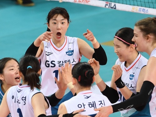 韓国Vリーグ女子部、“美人双子”不在の興国生命に首位陥落の危機…2位GSカルテックスが猛追