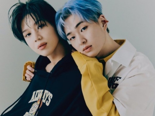 SHINee、雑誌カットで見せた“圧倒的ビジュアル”と本音「原動力は待っててくれるファン」【PHOTO】