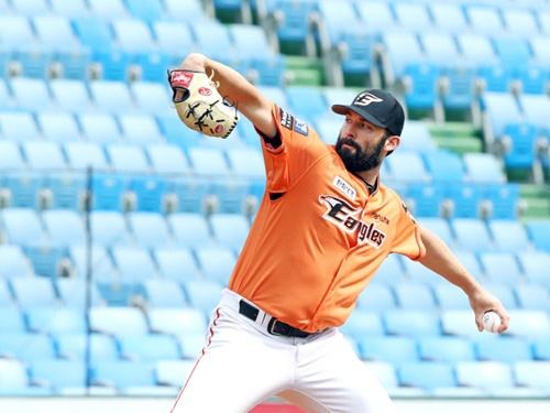 韓国プロ野球界で外国人左腕が昨年比2倍に増えたワケ、その要因は打者にアリ