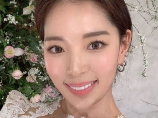 俳優シン・ハギュンの姪で元K-POPアイドルが結婚を報告！元所属先は再ブレイク中の“あの”グループ