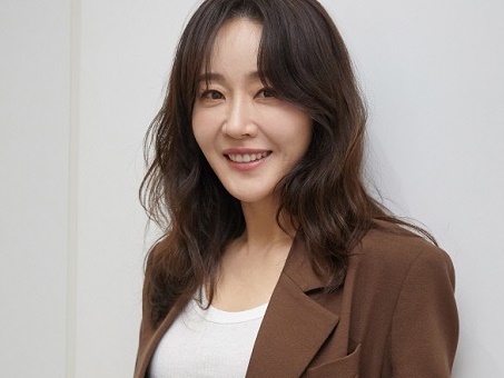 「いつまでも沈黙できない…」7年前に建築家と結婚した韓国女優、離婚していた事実を発表。なぜ？