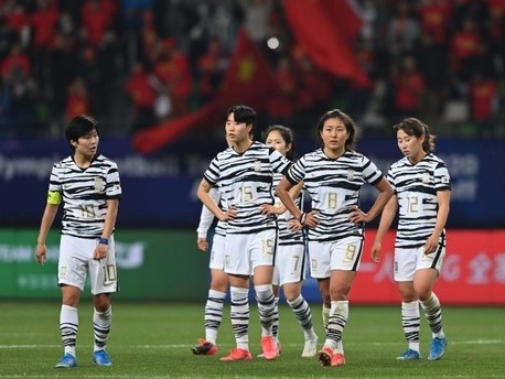 韓国女子サッカー“黄金世代”、五輪初出場の夢潰える…延長までもつれた激闘を制せず