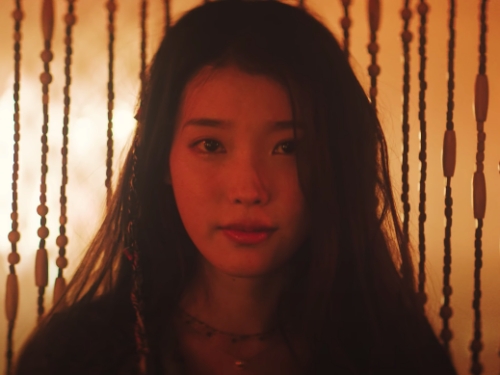 歌手IU、新曲『Epilogue』のミュージックビデオをサプライズ公開…「華やかな別れ」