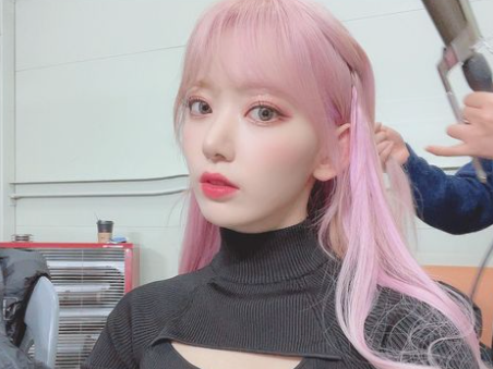 写真】IZ*ONE出身の宮脇咲良が“この時の自分が一番カワイイ”と