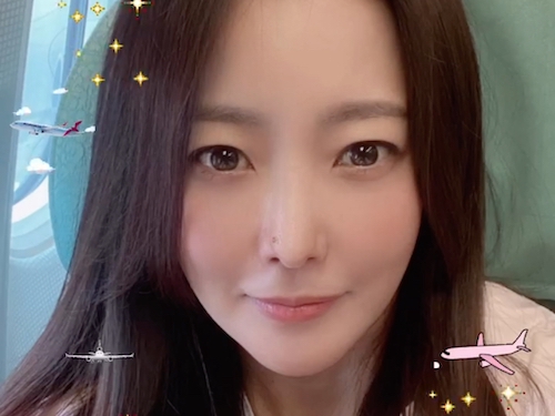 “奇跡の44歳” 美人女優キム・ヒソン、現役時代と変わらない「完璧な美貌」を披露【PHOTO】