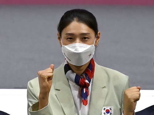 東京五輪の韓国選手団、旗手と主将に女子バレーのキム・ヨンギョンが決定！「全選手の手本に」