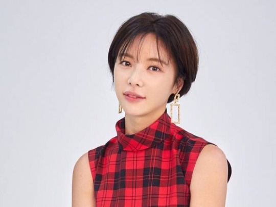 “離婚危機”から第2子を授かった韓国女優（38）、ウエットスーツで見せた“神スタイル”が話題に【PHOTO】