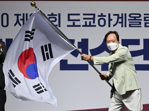 「東京の空に韓国国旗を翻したい」東京五輪に出場する韓国選手団、結団式で決意表明