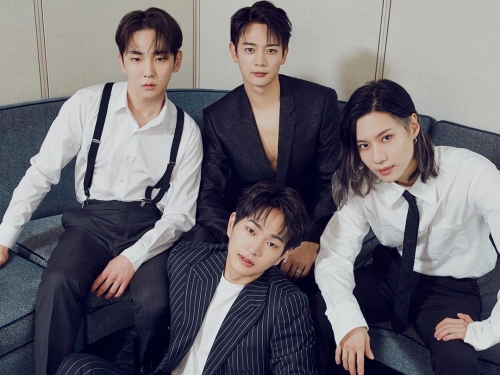 SHINee、ファッション誌の表紙で見せた“麗しきスーツスタイル”にファン脱帽「すごい破壊力」【PHOTO】